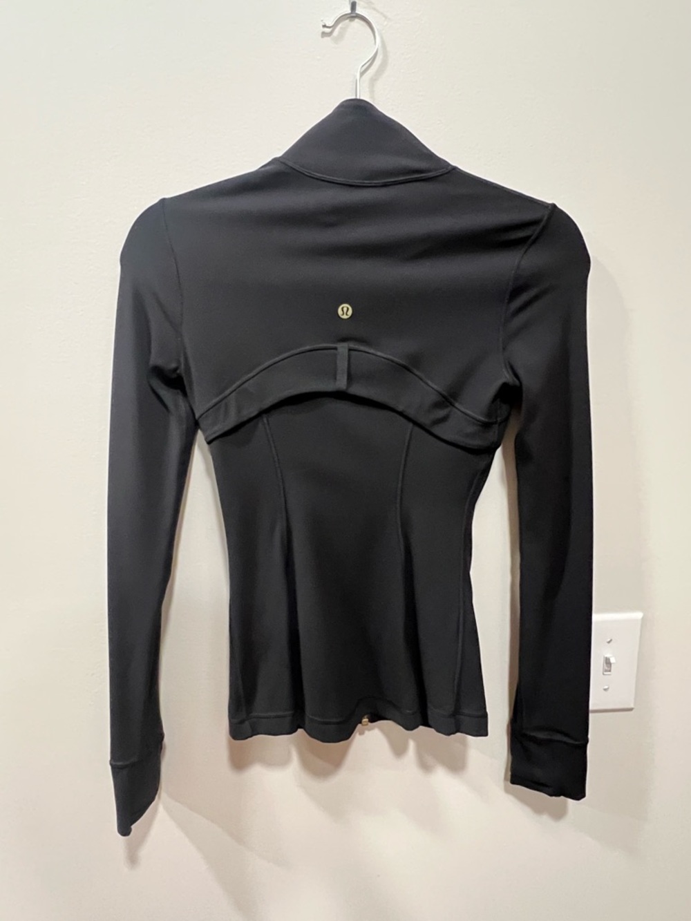Lululemon Define Jacket - Picture 4 of 4
